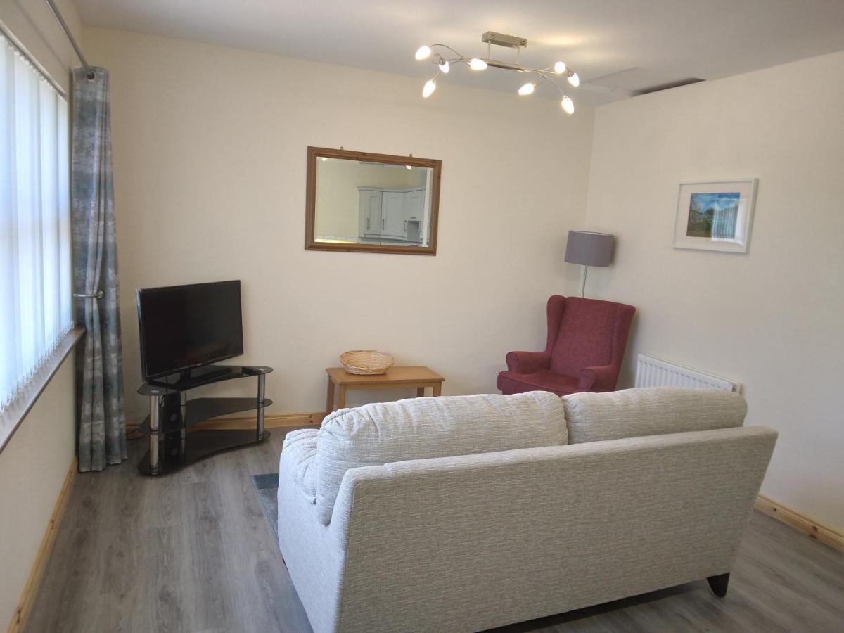Old School House Belcoo Apartment Екстериор снимка